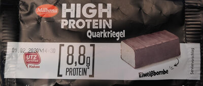 High protein Quarkriegel